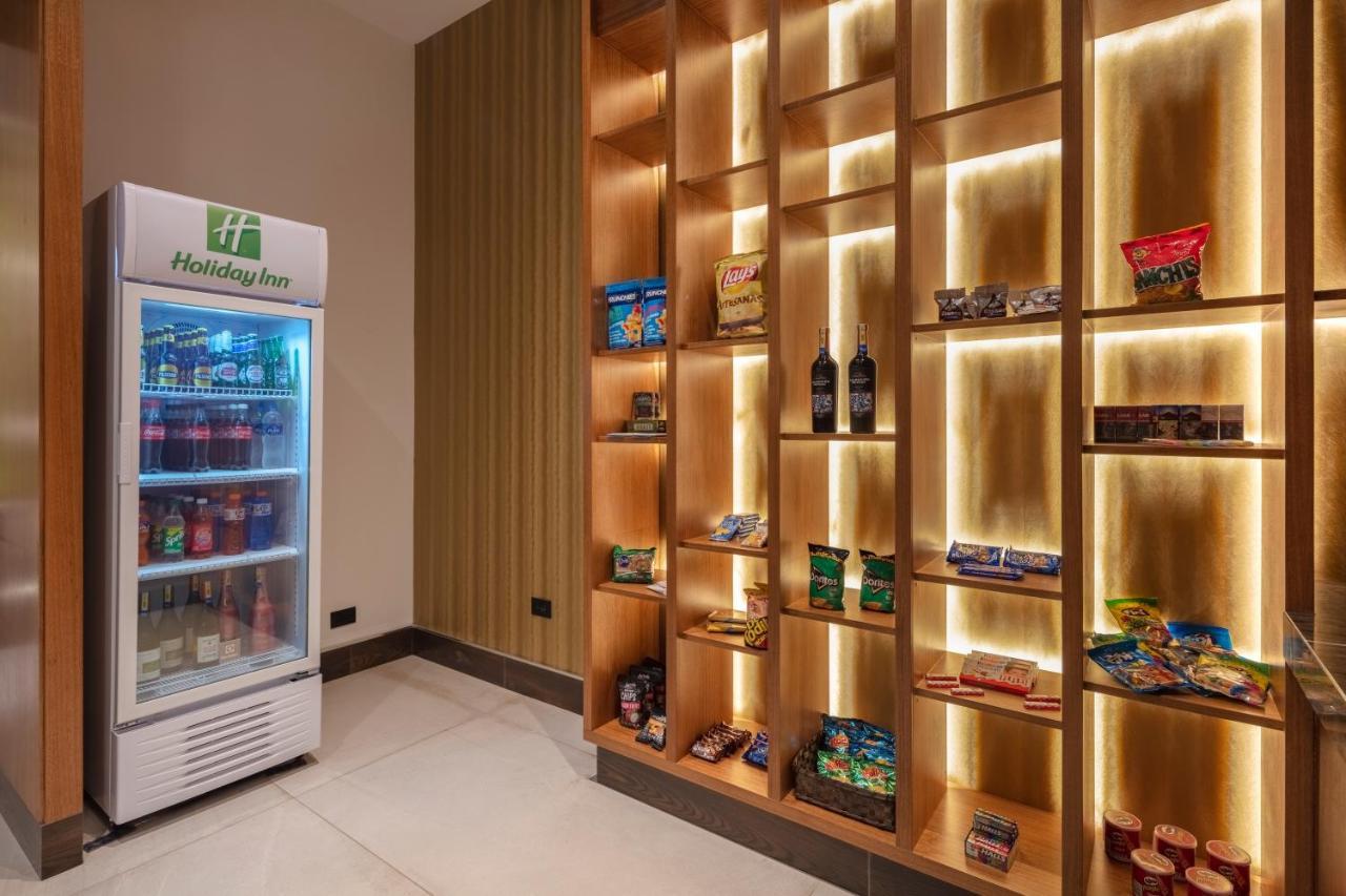 Holiday Inn - Quito Airport By Ihg Tababela Eksteriør bilde Holiday Inn Express pantry
